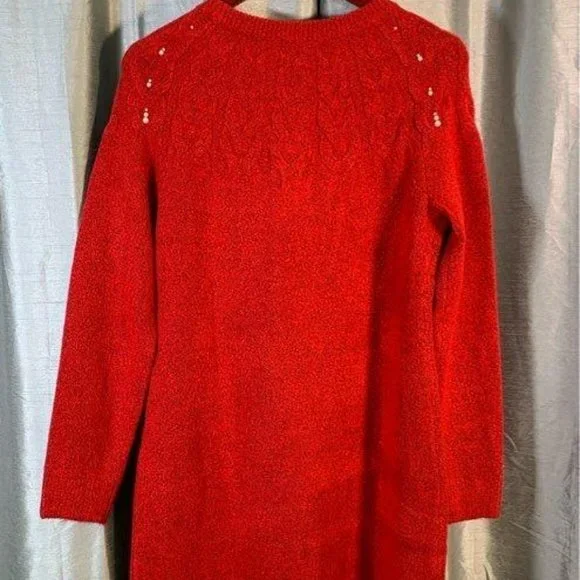 Pearl Yoke Shift Dress - Picture 4 of 5